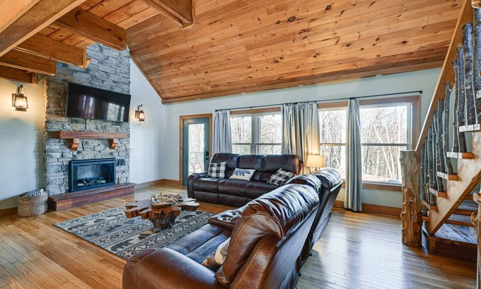 Bryson City House | 120 m² House ∙ 3 bedrooms ∙ 6 guests