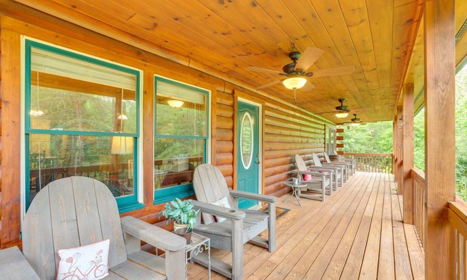 Lake Lure House | 125 m² House ∙ 3 bedrooms ∙ 6 guests