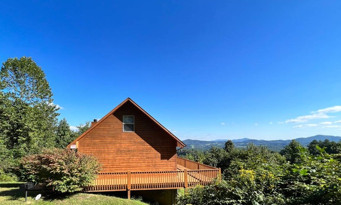 Grassy Creek House | 128 m² House ∙ 2 bedrooms ∙ 6 guests