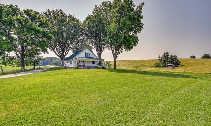 Elkin House | 130 m² House ∙ 2 bedrooms ∙ 6 guests