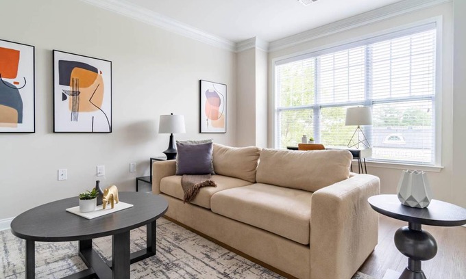 Cary Apartment | 132 m² Apartment ∙ 2 bedrooms ∙ 4 guests