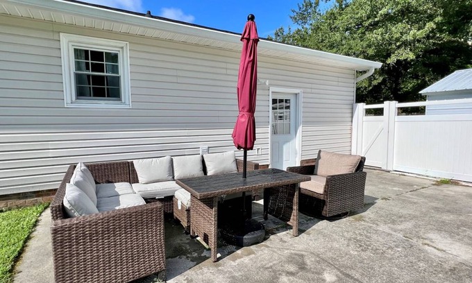 James City House | 136 m² House ∙ 3 bedrooms ∙ 4 guests