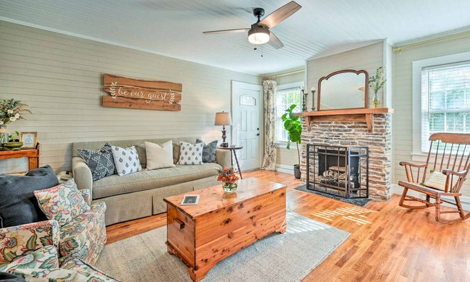 Browns Summit Cottage | 139 m² Cabin ∙ 3 bedrooms ∙ 8 guests