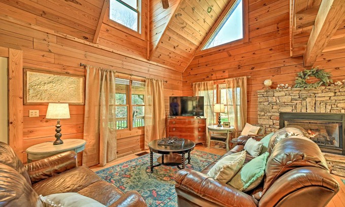 Bryson City House | 139 m² House ∙ 3 bedrooms ∙ 7 guests