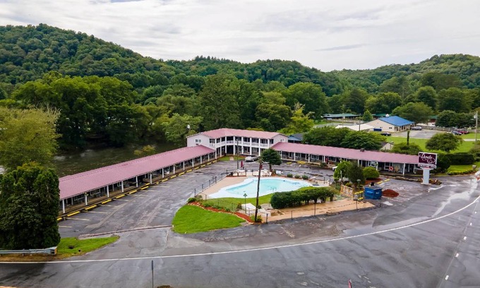 Cherokee Hotel | 14 m² Hotel ∙ 127 guests
