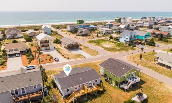 Topsail Beach House | 142 m² House ∙ 2 bedrooms ∙ 4 guests