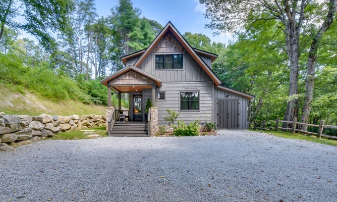 Glenville Cottage | 143 m² Cabin ∙ 2 bedrooms ∙ 6 guests