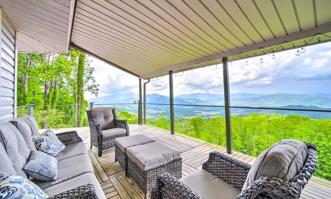 Waynesville House | 148 m² House ∙ 2 bedrooms ∙ 6 guests