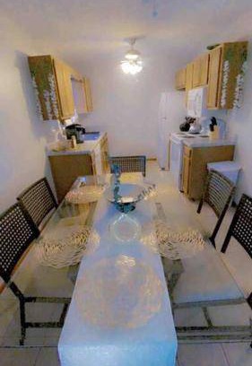Fayetteville House | 149 m² House ∙ 3 bedrooms ∙ 10 guests