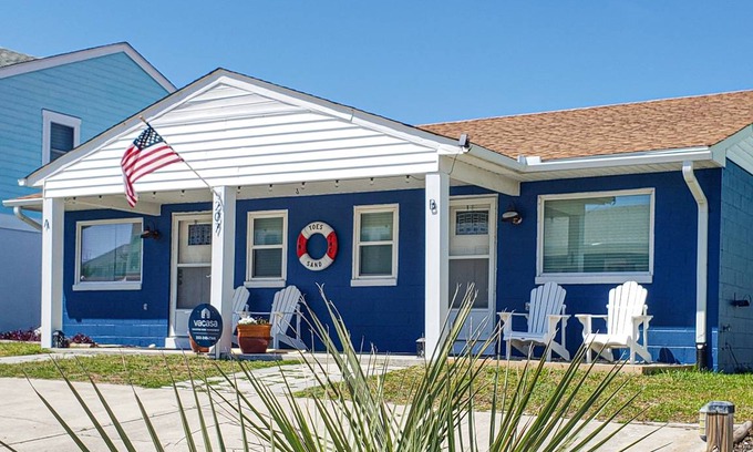 Atlantic Beach House | 152 m² Maisonette ∙ 2 bedrooms ∙ 4 guests