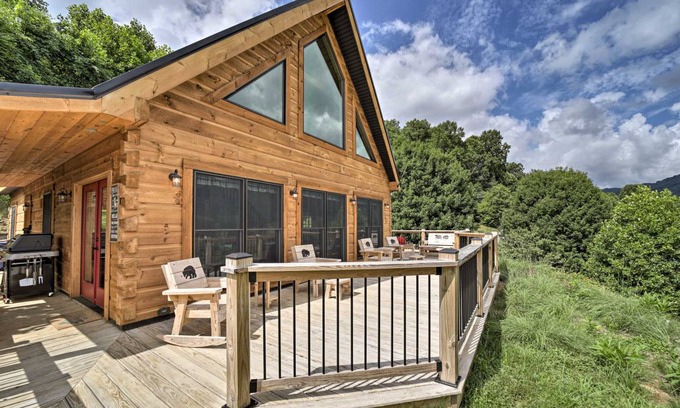 Maggie Valley House | 162 m² House ∙ 3 bedrooms ∙ 8 guests