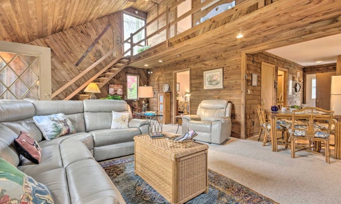 Charter Hills House | 166 m² House ∙ 4 bedrooms ∙ 10 guests