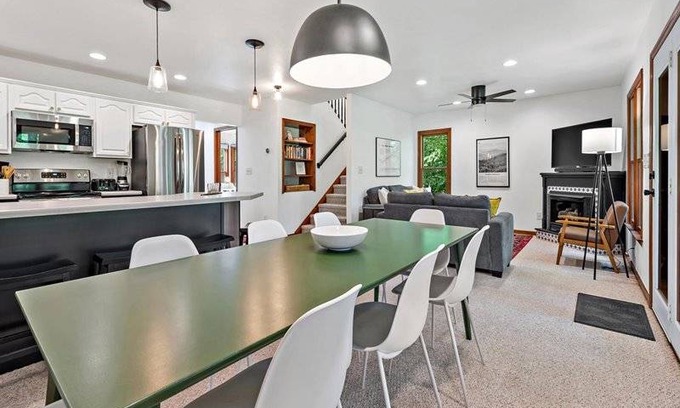Frank House | 167 m² House ∙ 3 bedrooms ∙ 7 guests