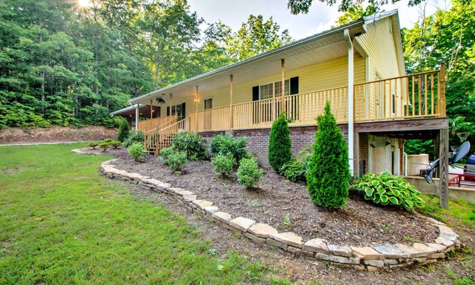Cedar Mountain House | 167 m² House ∙ 3 bedrooms ∙ 6 guests