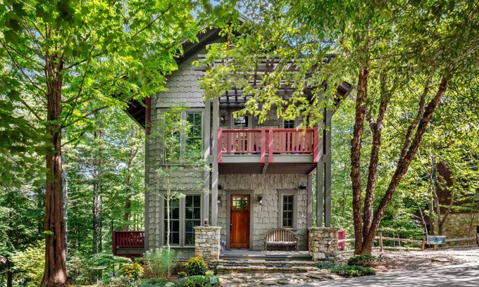 Cheshire House | 173 m² House ∙ 2 bedrooms ∙ 6 guests