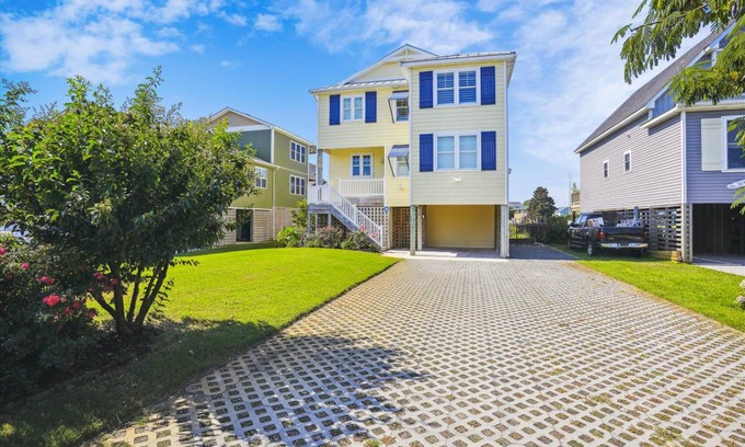 Colington Harbour House | 179 m² House ∙ 4 bedrooms ∙ 8 guests