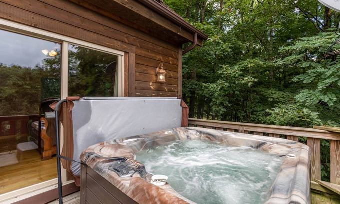 Seven Devils Cabin | 180 m² Cabin ∙ 3 bedrooms ∙ 10 guests