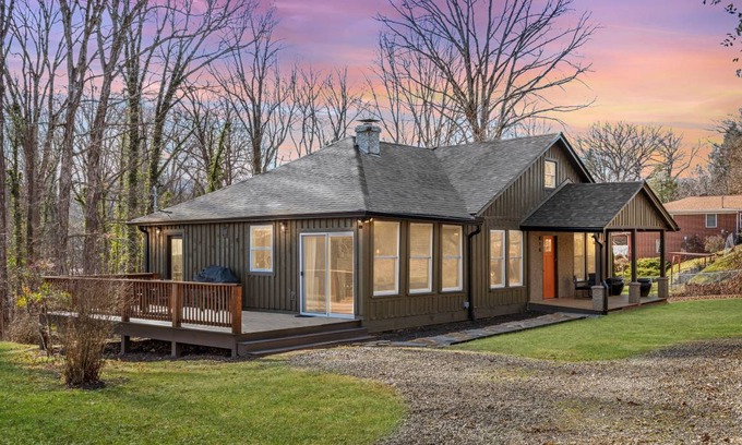 Asheville House | 185 m² House ∙ 3 bedrooms ∙ 6 guests