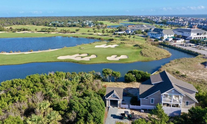 Bald Head Island House | 194 m² House ∙ 4 bedrooms ∙ 10 guests