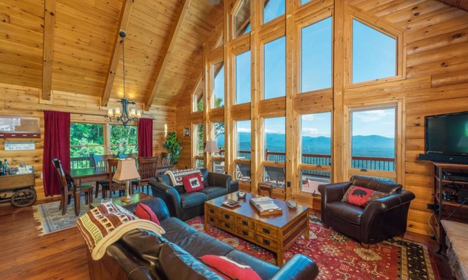 Old Fort Cabin | 195 m² Cabin ∙ 3 bedrooms ∙ 6 guests