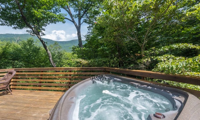 Black Mountain House | 195 m² House ∙ 4 bedrooms ∙ 8 guests