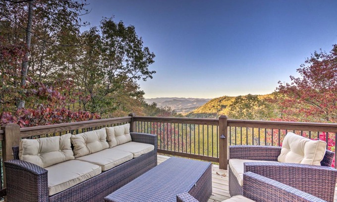 Brevard House | 196 m² House ∙ 3 bedrooms ∙ 8 guests