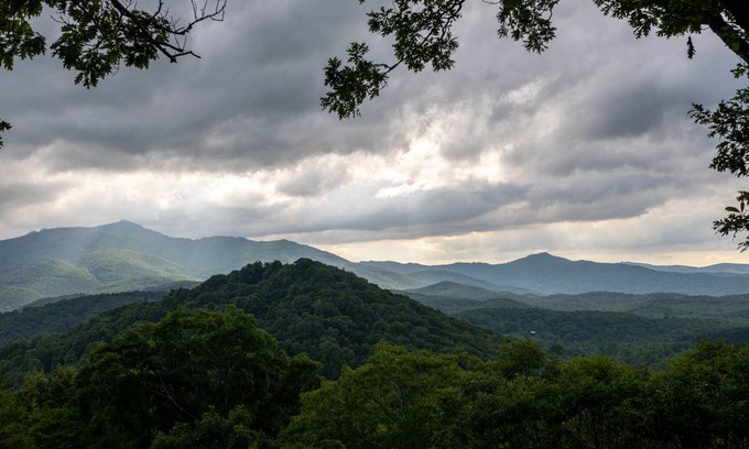 Blowing Rock House | 197 m² House ∙ 4 bedrooms ∙ 10 guests