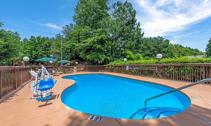 Rockingham Hotel | 2-Star Hotel ∙ Quality Inn & Suites Rockingham
