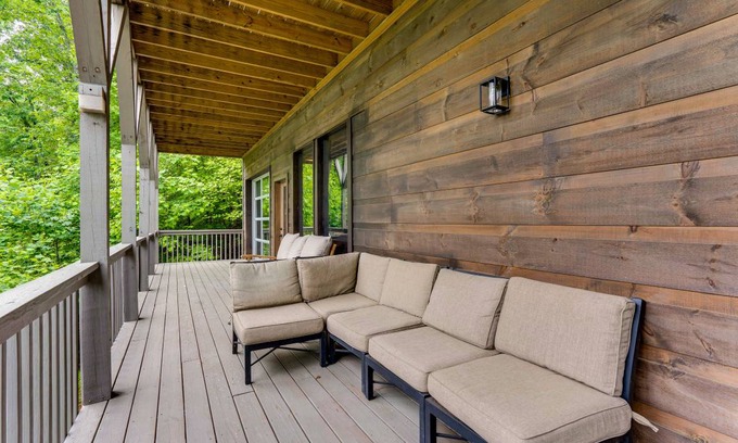 Murphy House | 222 m² House ∙ 3 bedrooms ∙ 10 guests