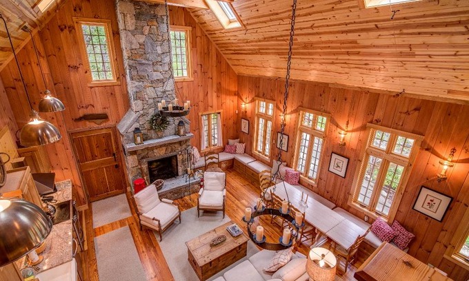 Old Fort Cottage | 223 m² Cabin ∙ 3 bedrooms ∙ 6 guests