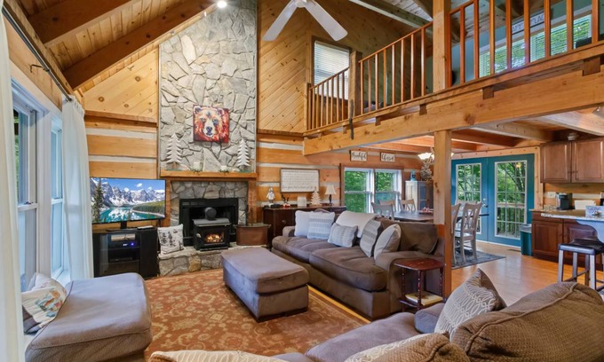 Foscoe Cabin | 230 m² Cabin ∙ 2 bedrooms ∙ 12 guests