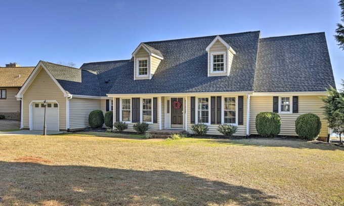 Olivia House | 232 m² House ∙ 4 bedrooms ∙ 8 guests