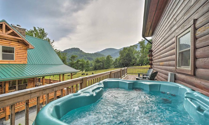 Maggie Valley House | 241 m² House ∙ 4 bedrooms ∙ 14 guests