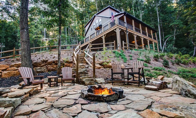 Saluda Cabin | 242 m² Cabin ∙ 3 bedrooms ∙ 10 guests