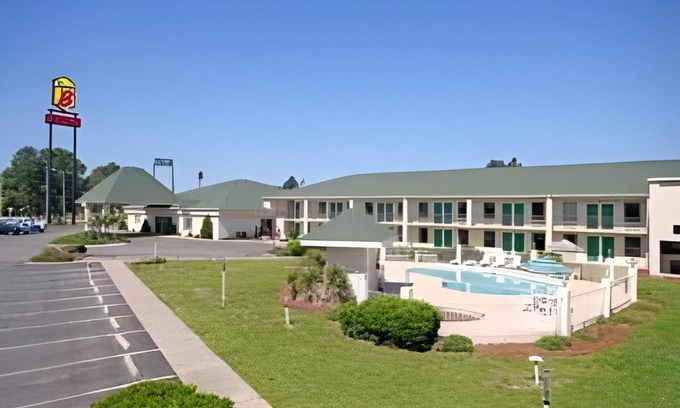 Dunn Hotel | 26 m² Hotel ∙ 127 guests
