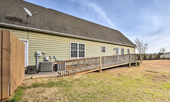 Stokes House | 260 m² House ∙ 3 bedrooms ∙ 6 guests