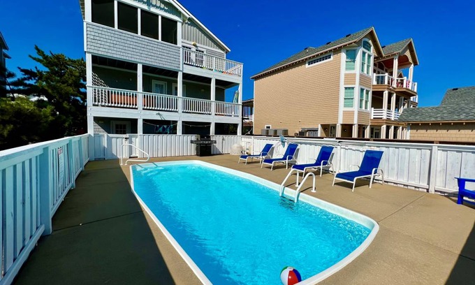 Nags Head House | 264 m² House ∙ 5 bedrooms ∙ 12 guests