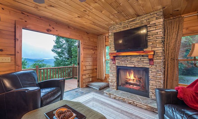 Fairview Cabin | 269 m² Cabin ∙ 3 bedrooms ∙ 6 guests