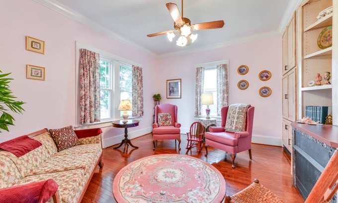 Lincolnton House | 278 m² House ∙ 3 bedrooms ∙ 9 guests