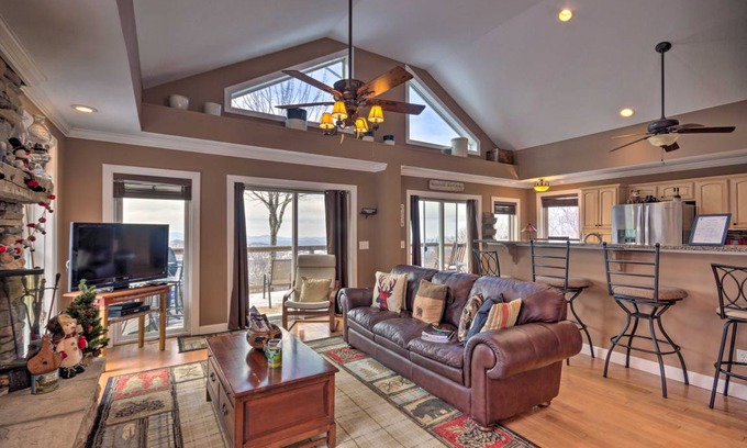 Beech Mountain House | 278 m² House ∙ 4 bedrooms ∙ 10 guests