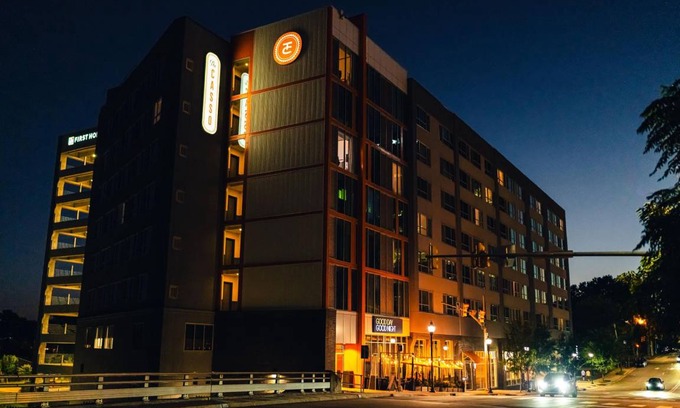 Southwest Raleigh Hotel | 29 m² Hotel ∙ 127 guests