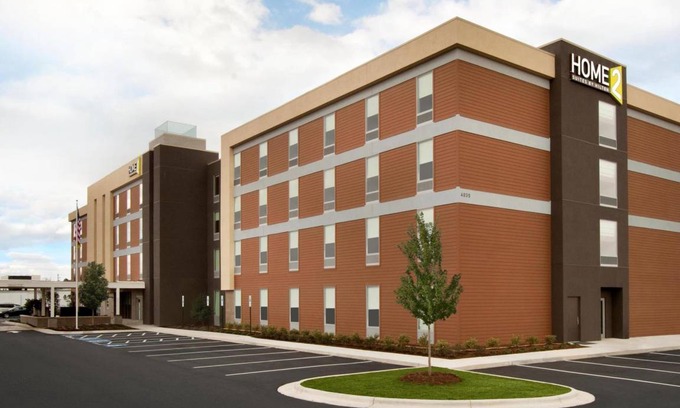 Terry Sanford Hotel | 300 m² Hotel ∙ 127 guests