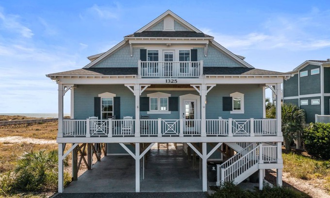 Holden Beach House | 308 m² House ∙ 6 bedrooms ∙ 14 guests