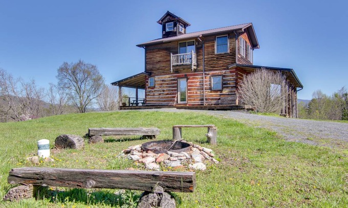 Marshall House | 334 m² House ∙ 4 bedrooms ∙ 12 guests