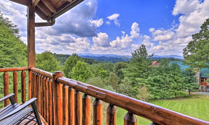 Piney Creek House | 342 m² House ∙ 5 bedrooms ∙ 15 guests