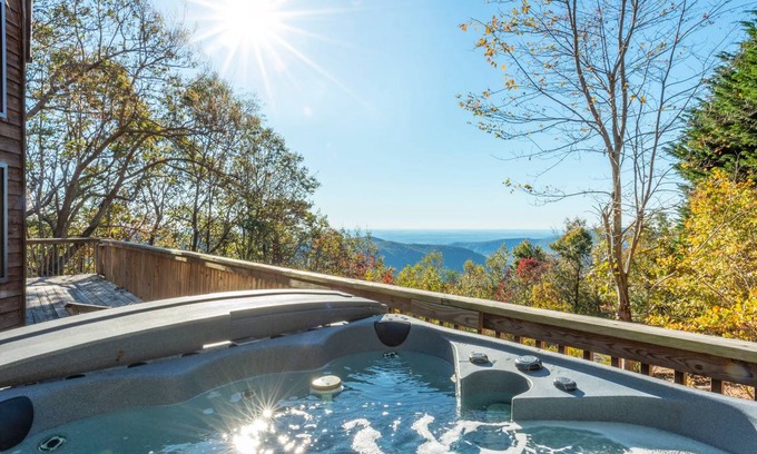 Old Fort Cabin | 344 m² Cabin ∙ 3 bedrooms ∙ 10 guests