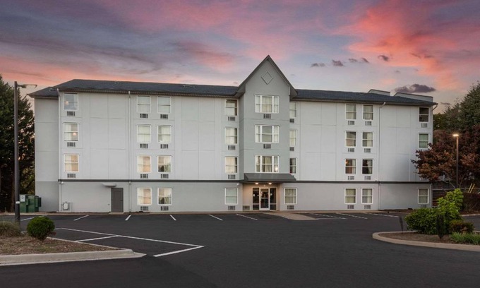 Asheville Hotel | 35 m² Hotel ∙ 127 guests