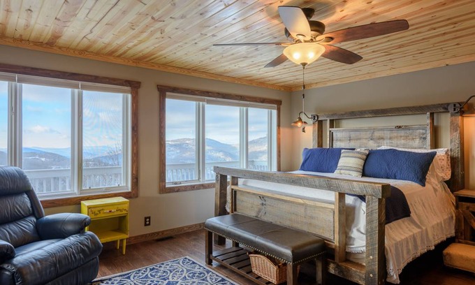 Seven Devils Cabin | 351 m² Cabin ∙ 5 bedrooms ∙ 16 guests