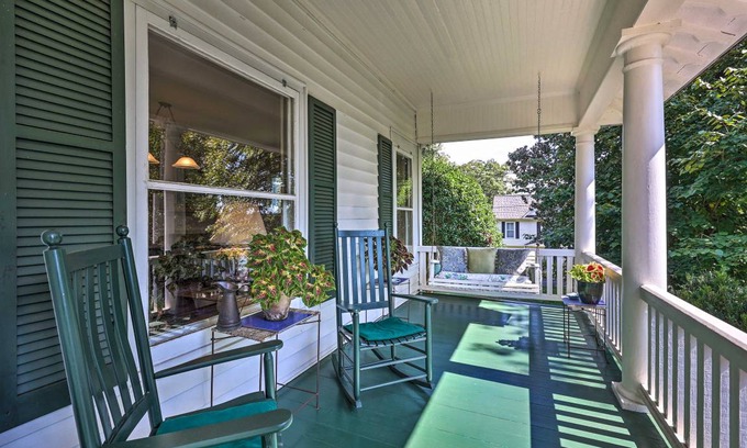 Jonesville House | 371 m² House ∙ 4 bedrooms ∙ 8 guests