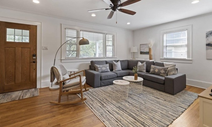Plaza Midwood House | 3BR Bungalow in the Heart of Plaza Midwood